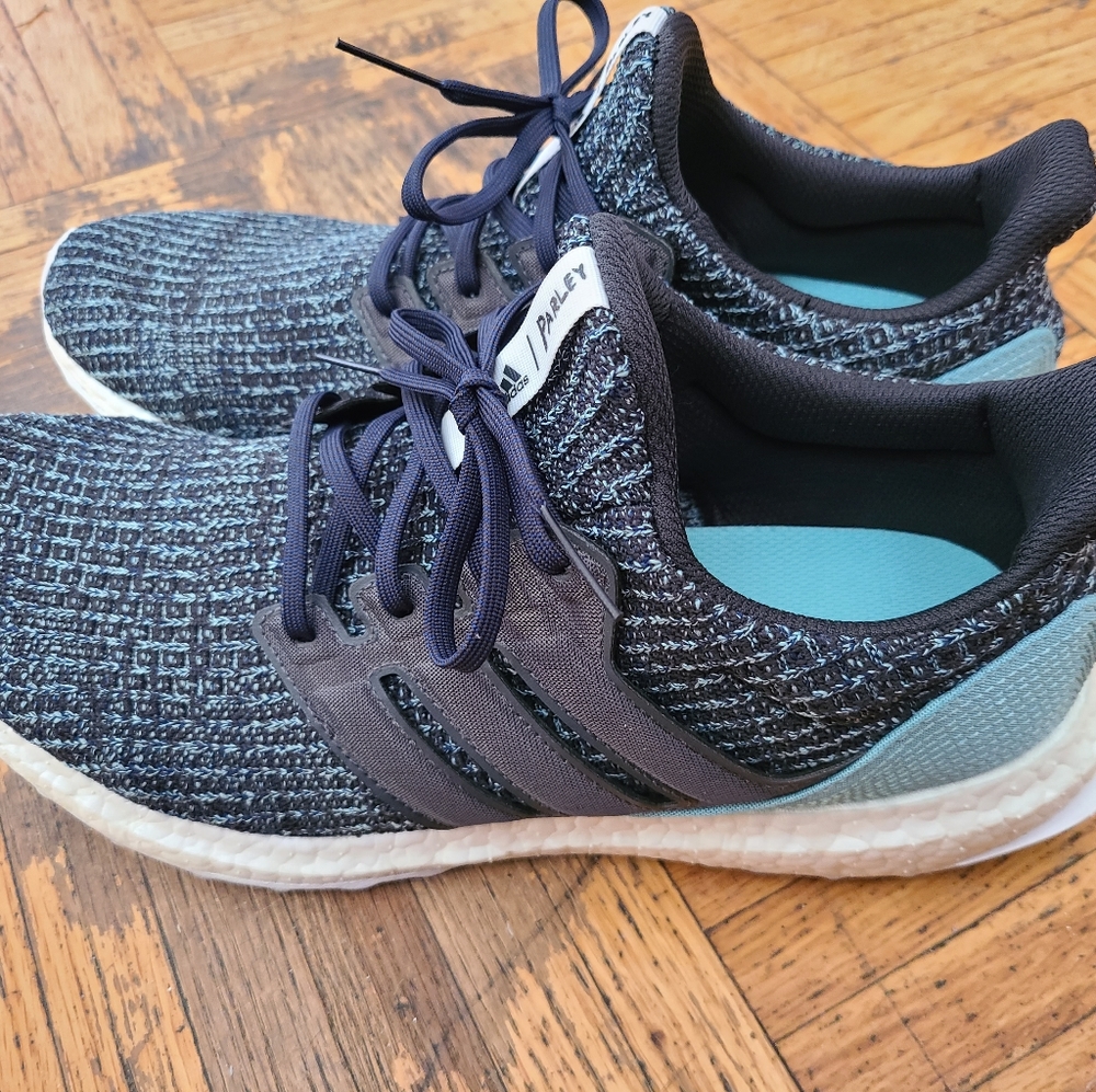 Adidas Ultraboost 4.0 Parley, US10